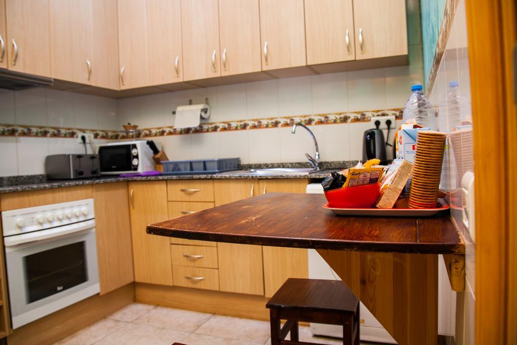 Apartamento Rosellon Barcelona Buitenkant foto