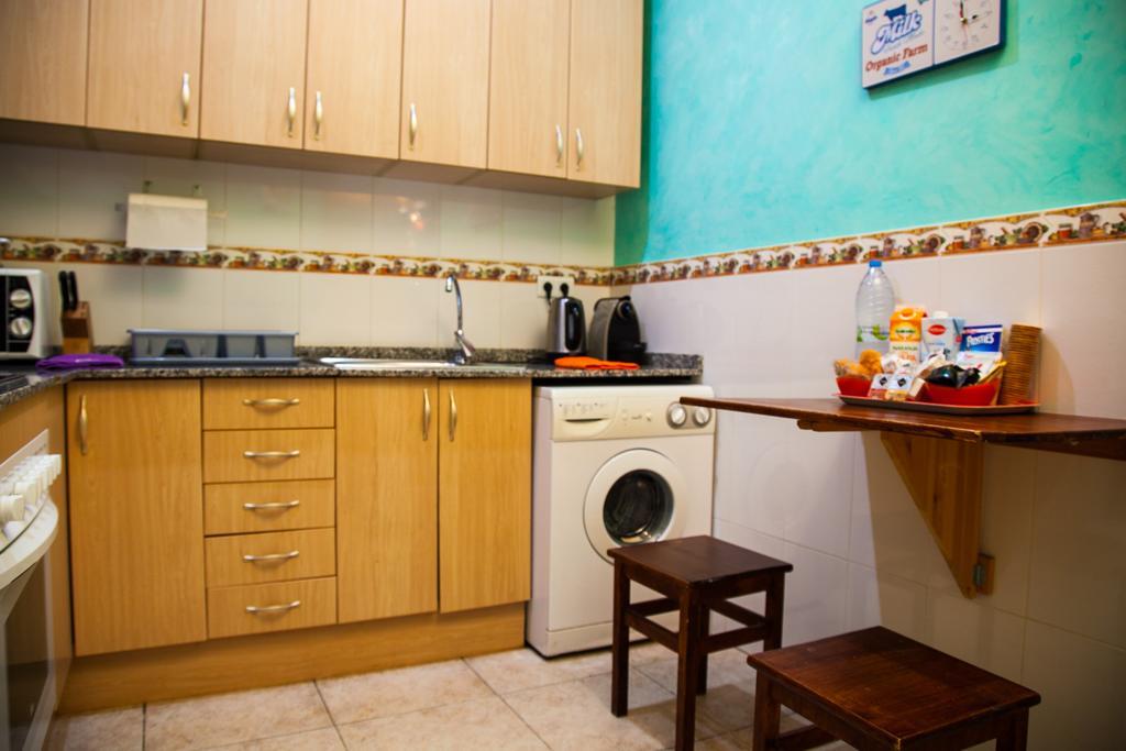 Apartamento Rosellon Barcelona Buitenkant foto
